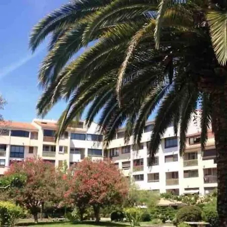 Daire Balcon Des Arenes 1e Etage Piscine Tennis